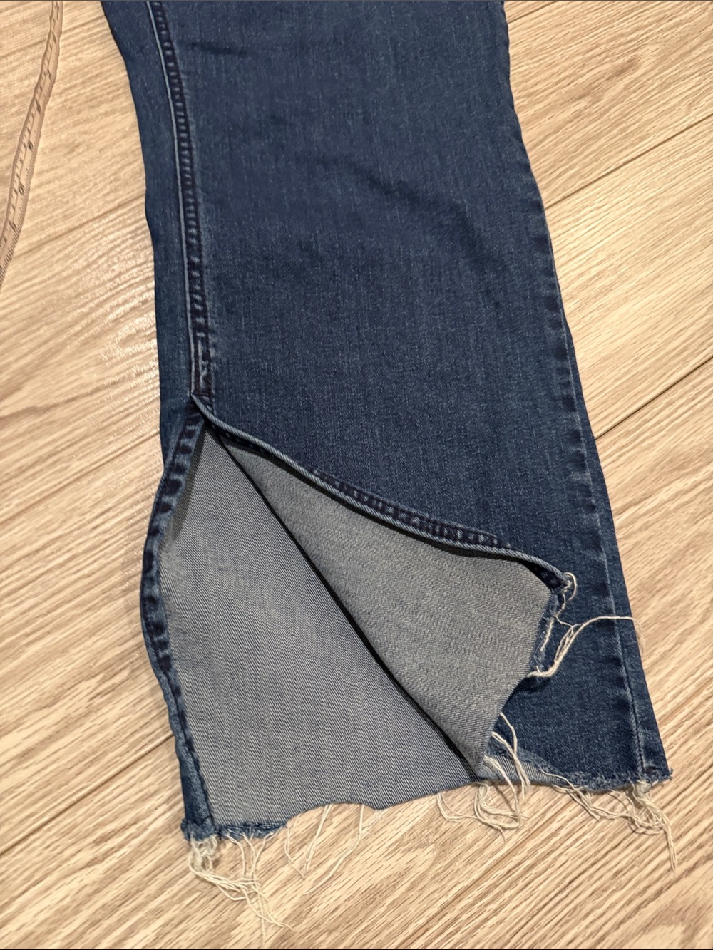 R Jeans - Picture 8 of 9